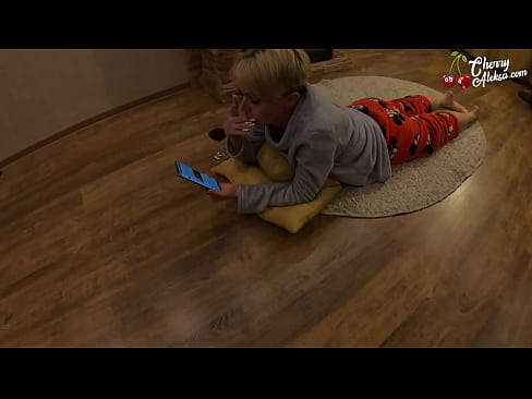 ❤️ Crazy Sarışın əmmə Böyük Sik əmzikli və onun üzərində sıçrayan - Anal Seks ️ Sikişmə az.ttsex.ru ❌️