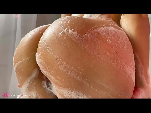 ❤️ Brunette, Duşda Güclü Orgazm Vermək üçün Vibratorla Pişiyi Mastürbasyon Etdirir ️ Sikişmə az.ttsex.ru ❌️